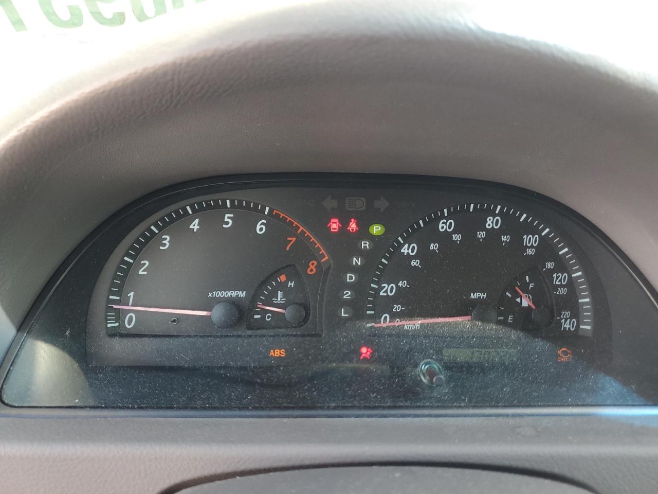 2004 Toyota Camry Le VIN: 4T1BE32K94U887845 Lot: 81809315