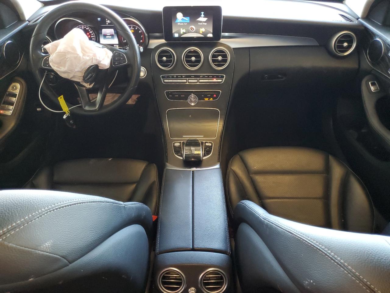 2015 Mercedes-Benz C 300 VIN: 55SWF4JB8FU075618 Lot: 81144895