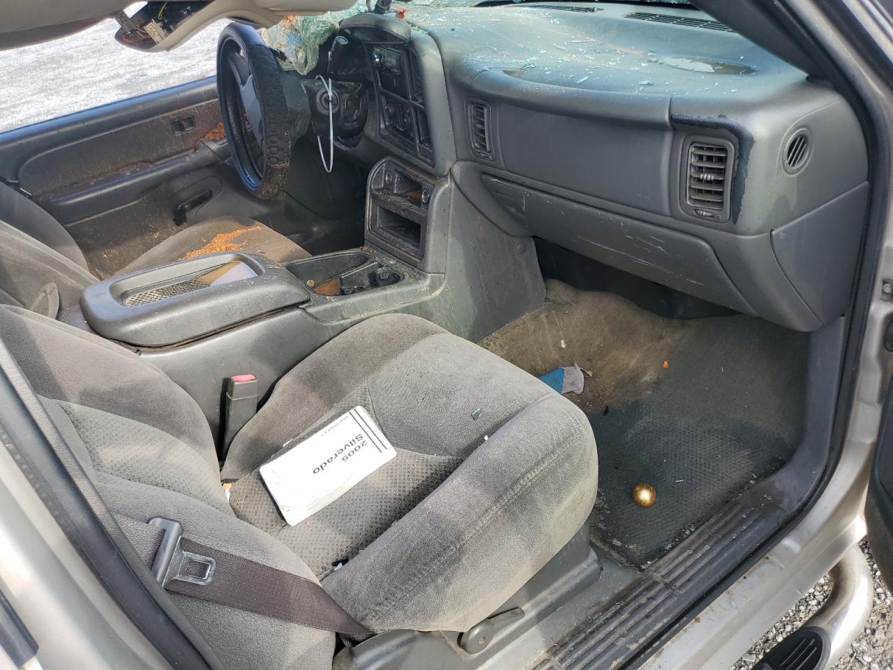 2005 Chevrolet Silverado K2500 Heavy Duty VIN: 1GCHK23255F826143 Lot: 71189425