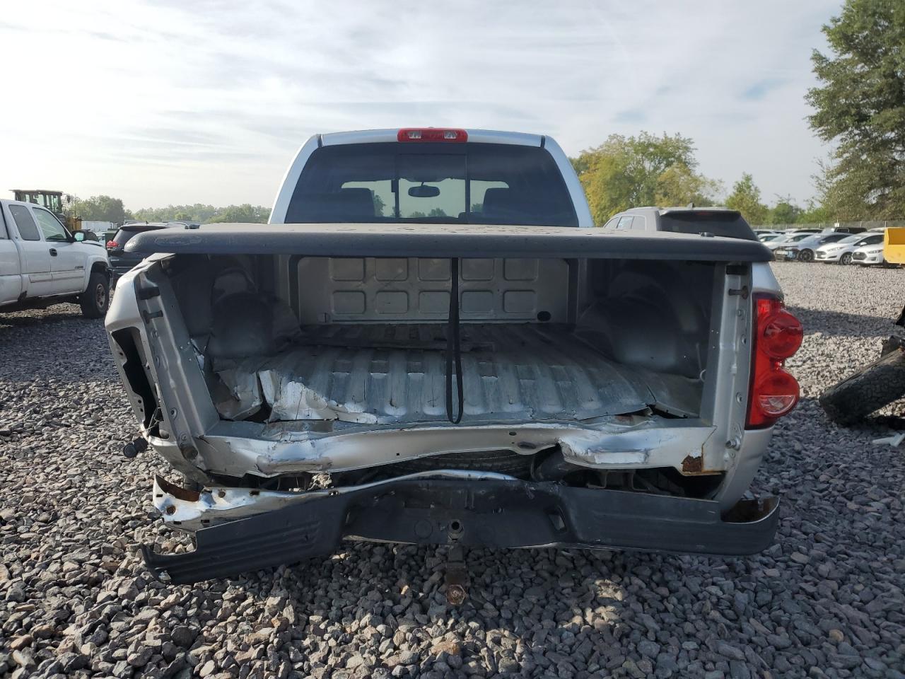 2008 Dodge Ram 1500 St VIN: 1D7HU18208S586613 Lot: 71502335