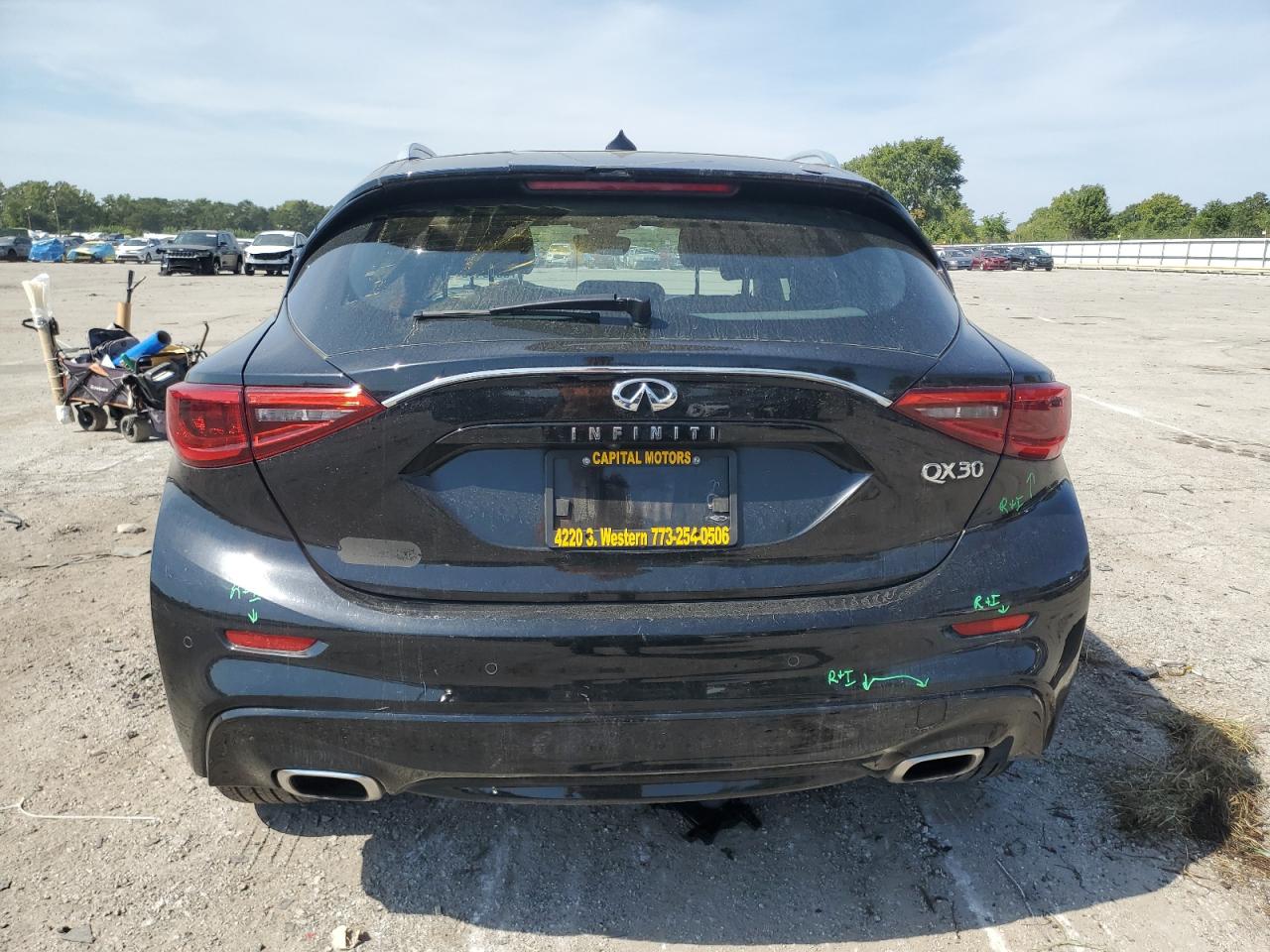 2017 Infiniti Qx30 Base VIN: SJKCH5CP8HA017899 Lot: 70829475