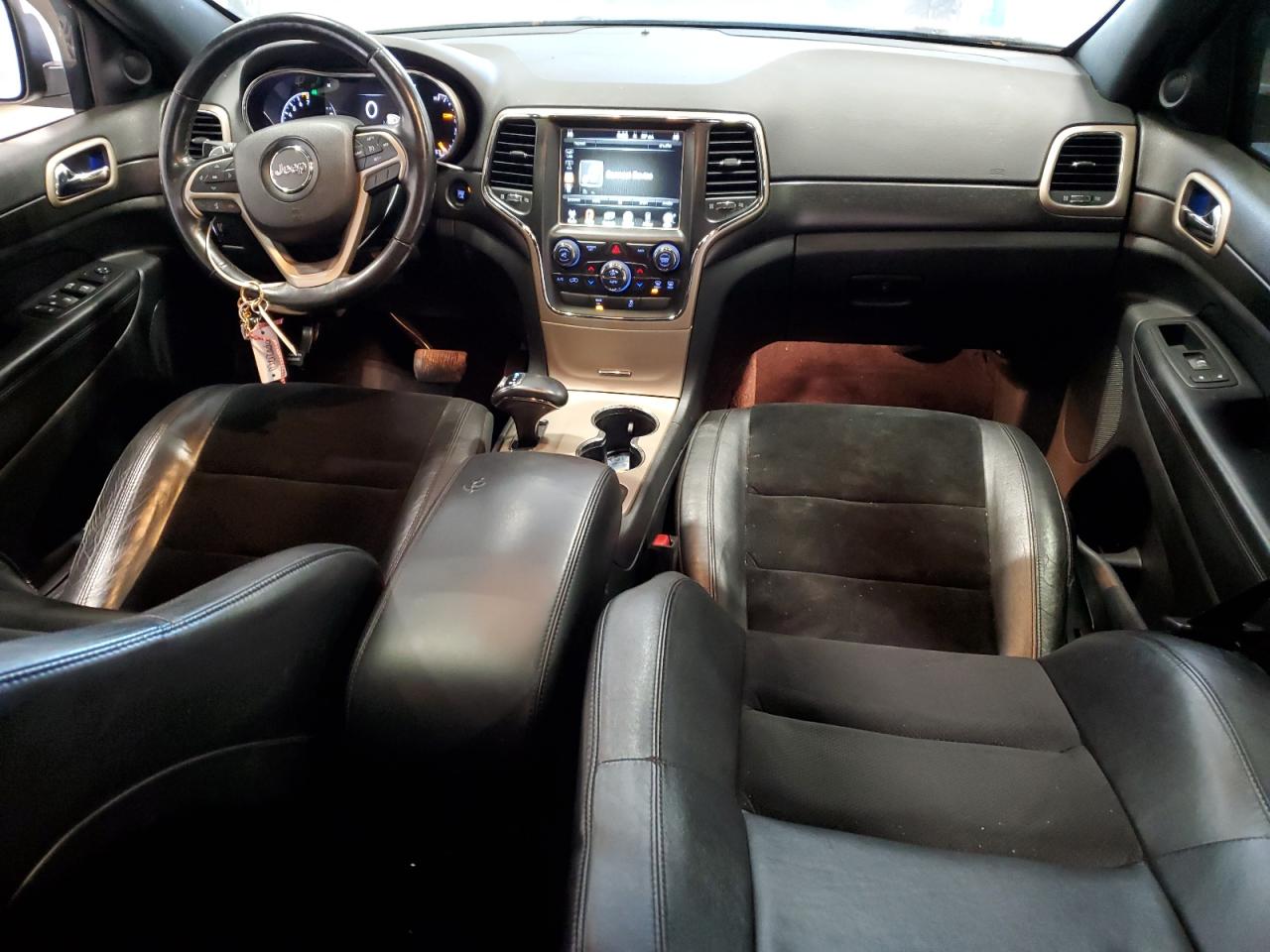 2015 Jeep Grand Cherokee Laredo VIN: 1C4RJEAG9FC749447 Lot: 84371725