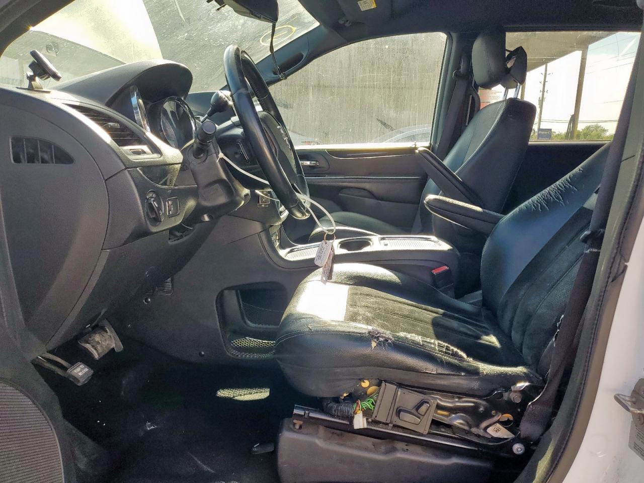 2017 Dodge Grand Caravan Sxt VIN: 2C4RDGCG6HR829038 Lot: 87303135