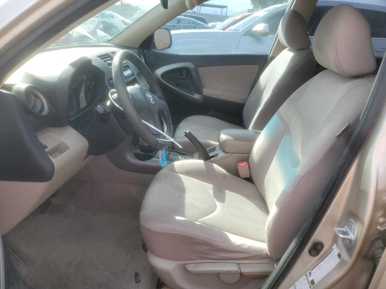 2007 Toyota Rav4 VIN: JTMBD33V775062143 Lot: 81819625