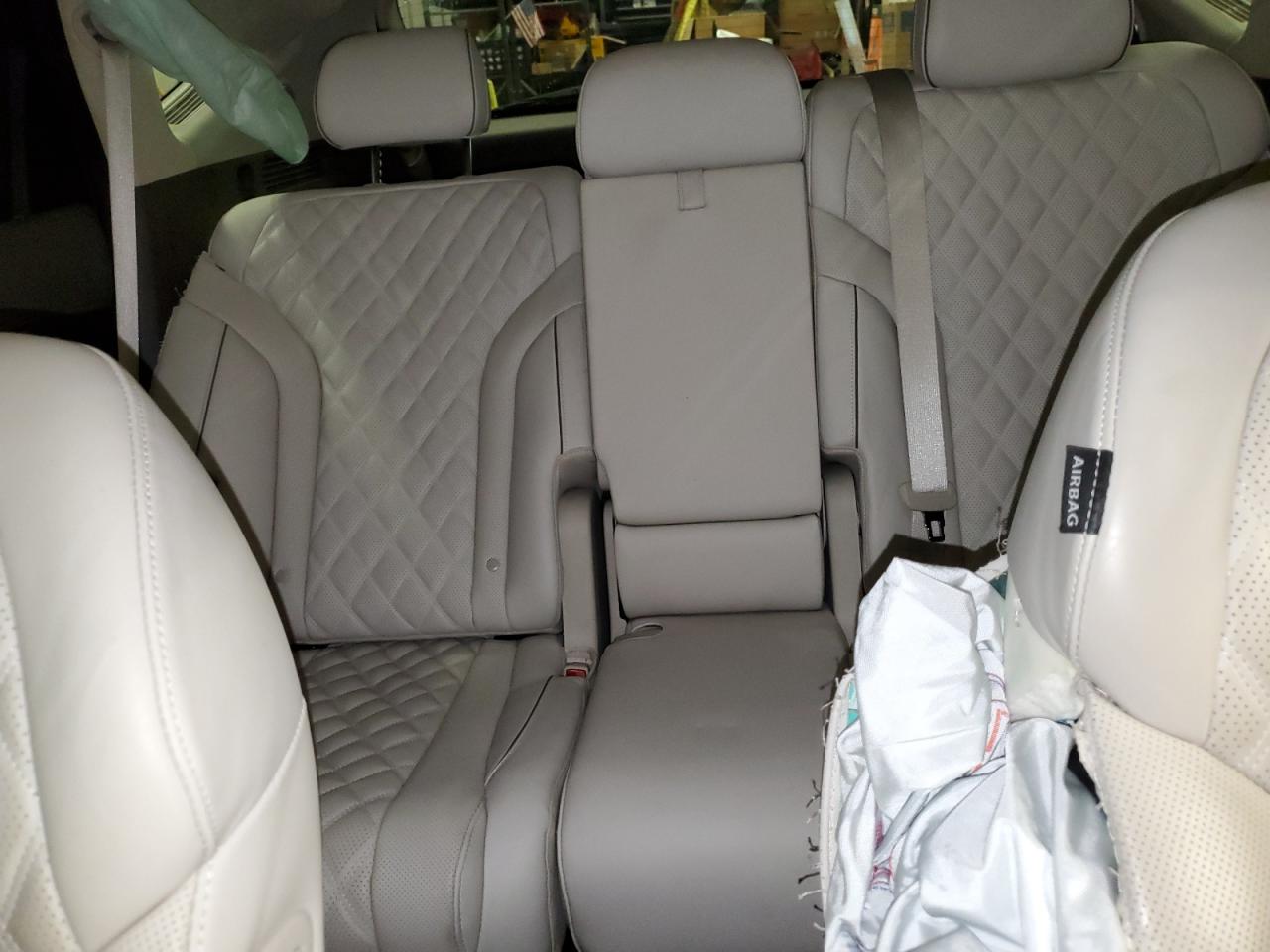 2022 Genesis Gv80 Base VIN: KMUHCESC7NU092817 Lot: 81397905