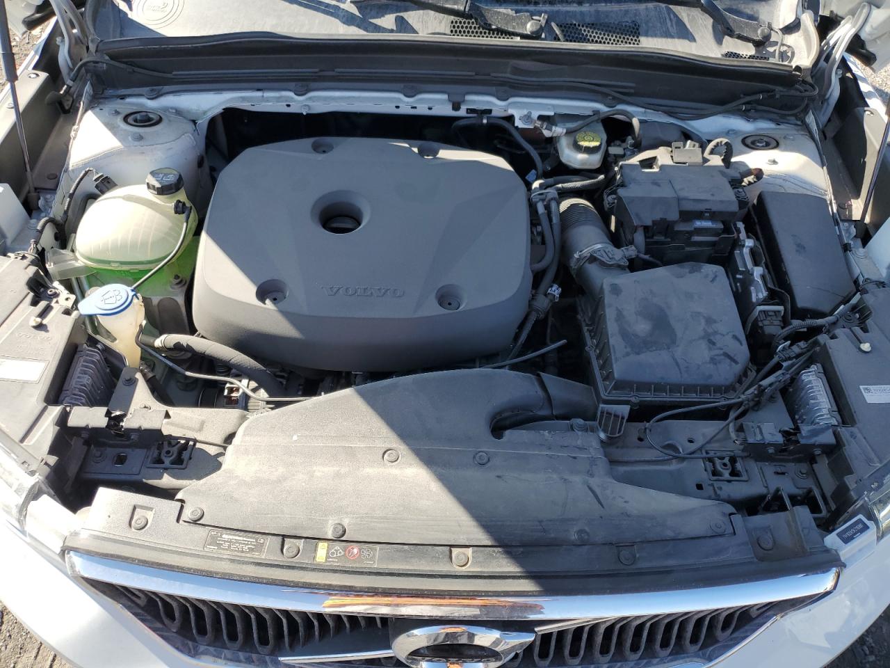 2019 Volvo Xc40 T5 Momentum VIN: YV4162UK5K2116986 Lot: 71368985