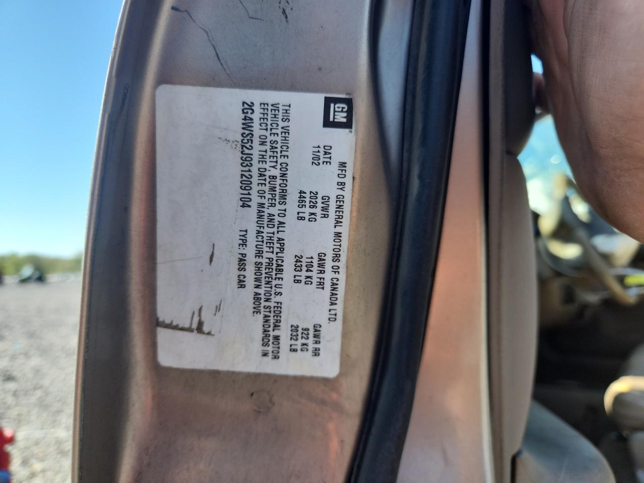 2001 Buick Century Limited VIN: 2G4WY55J611105211 Lot: 81828285