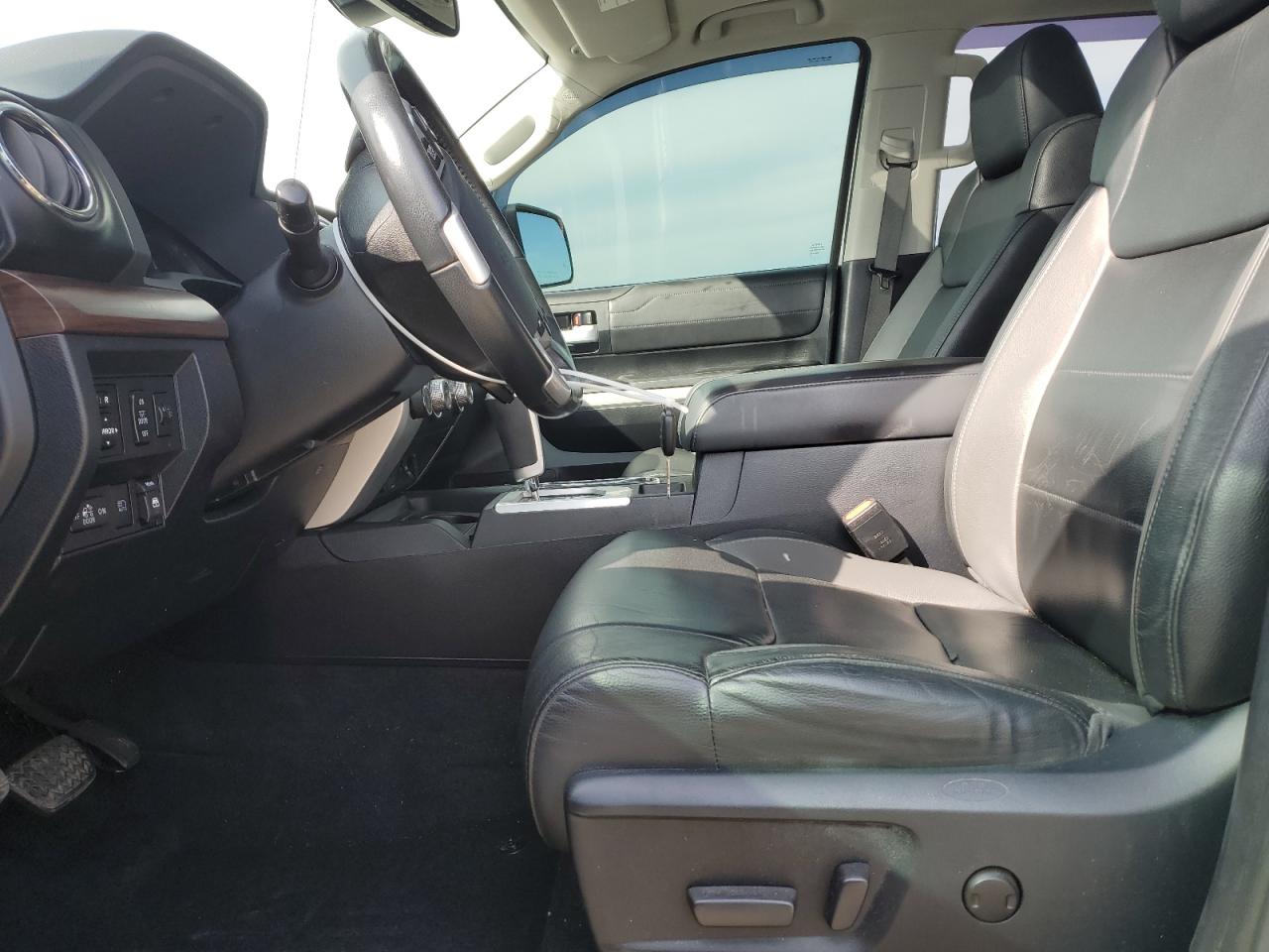 2018 Toyota Tundra Crewmax Limited VIN: 5TFHW5F15JX760464 Lot: 80138545