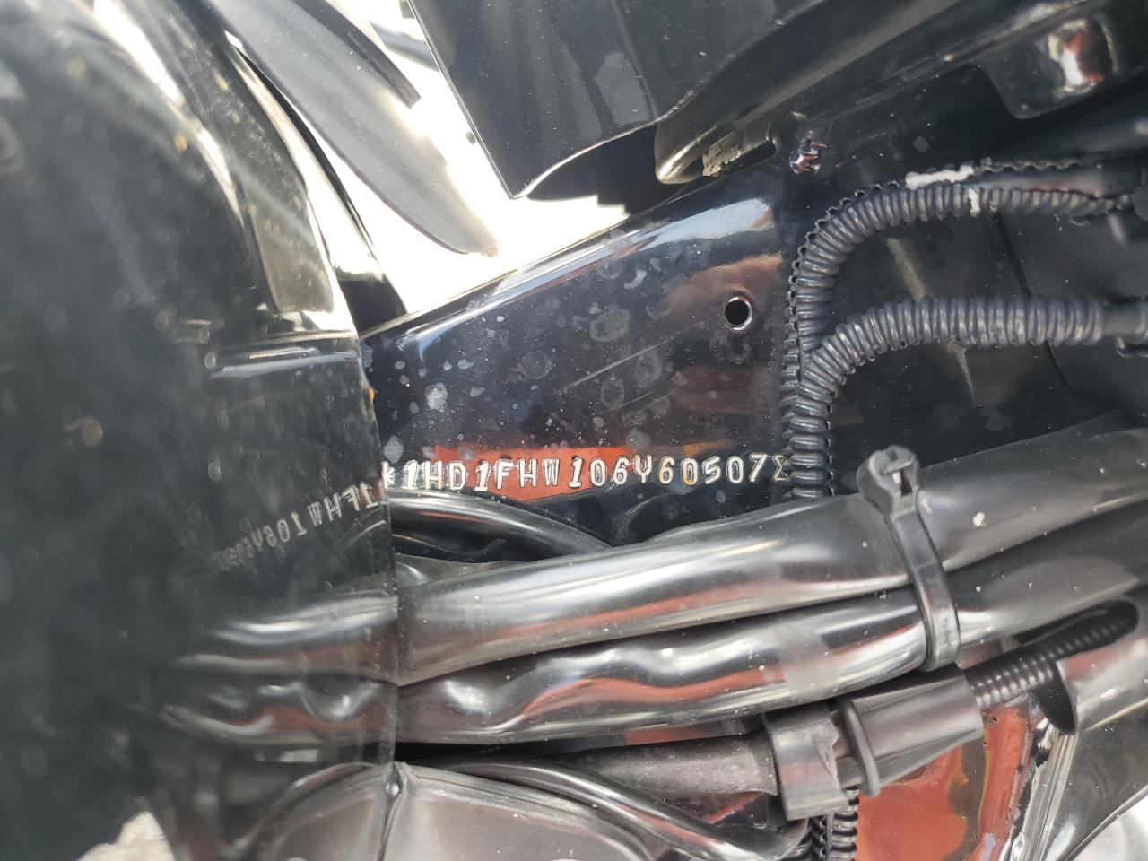 2006 Harley-Davidson Flhpi VIN: 1HD1FHW106Y605078 Lot: 80543315