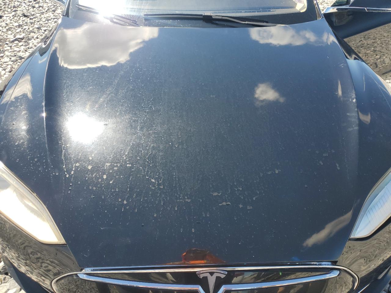 2014 Tesla Model S VIN: 5YJSA1H1XEFP40964 Lot: 82131515