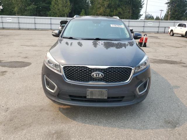  KIA SORENTO 2017 Серый