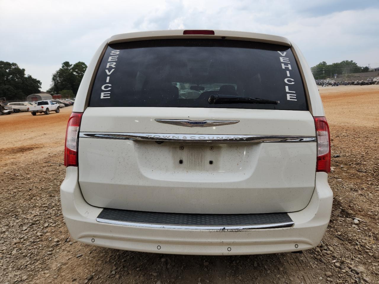 2011 Chrysler Town & Country Touring VIN: 2A4RR5DG8BR704886 Lot: 81671565