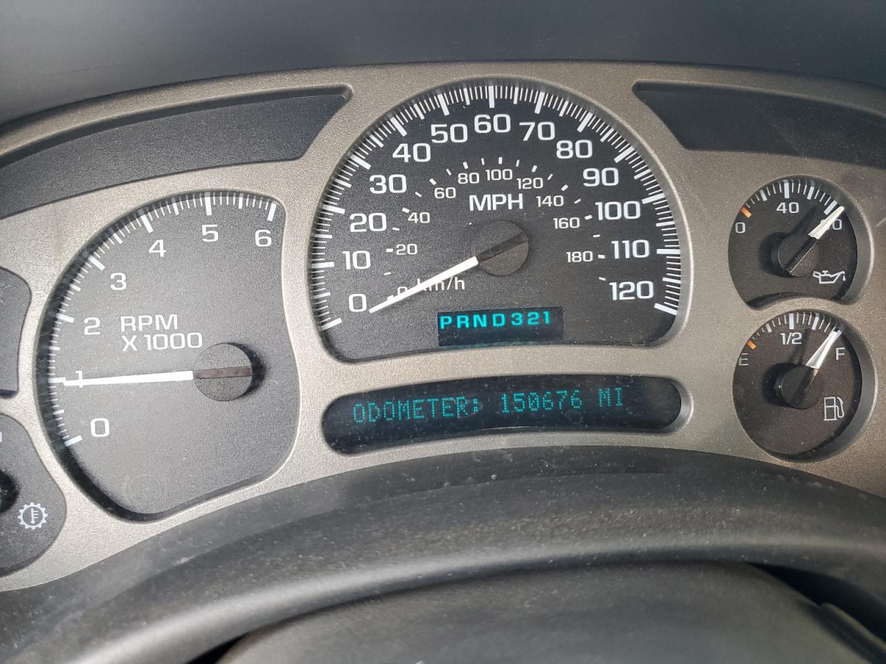 2004 GMC Yukon Xl Denali VIN: 1GKFK66U44J231845 Lot: 71135565