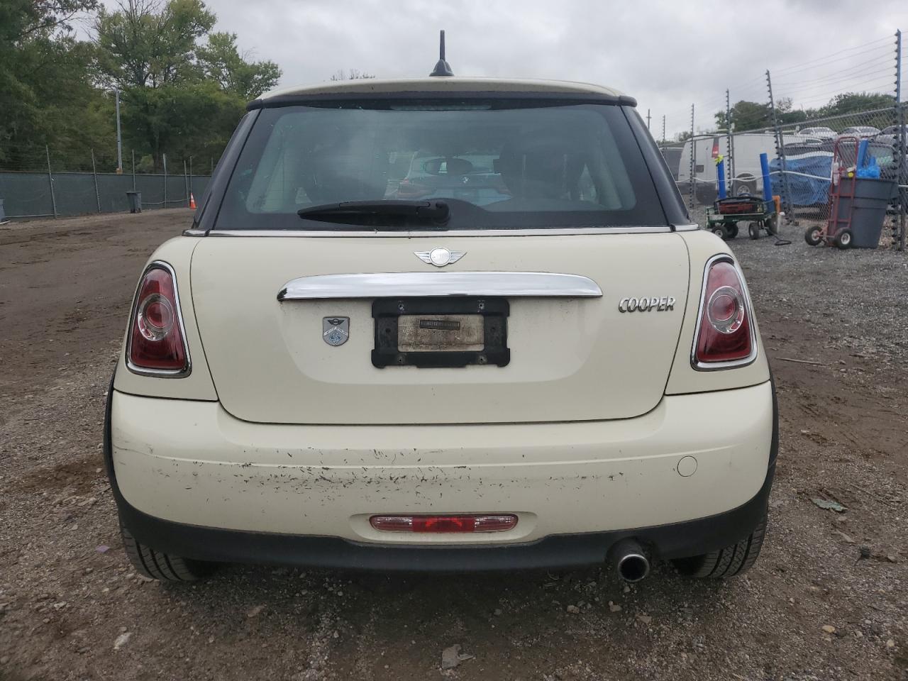 2012 Mini Cooper VIN: WMWSU3C58CT254724 Lot: 80400235