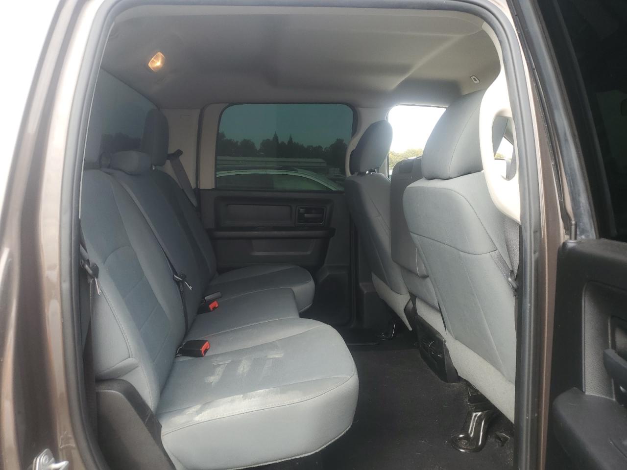 2018 Ram 2500 St VIN: 3C6UR5CL1JG415567 Lot: 80692495