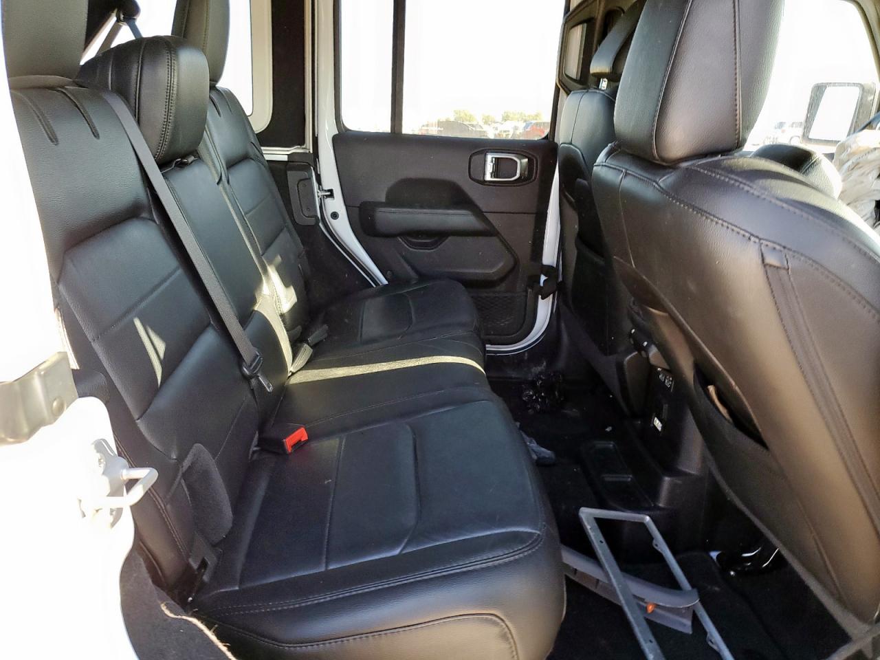 2020 Jeep Wrangler Unlimited Sahara VIN: 1C4HJXEG3LW200693 Lot: 81838195