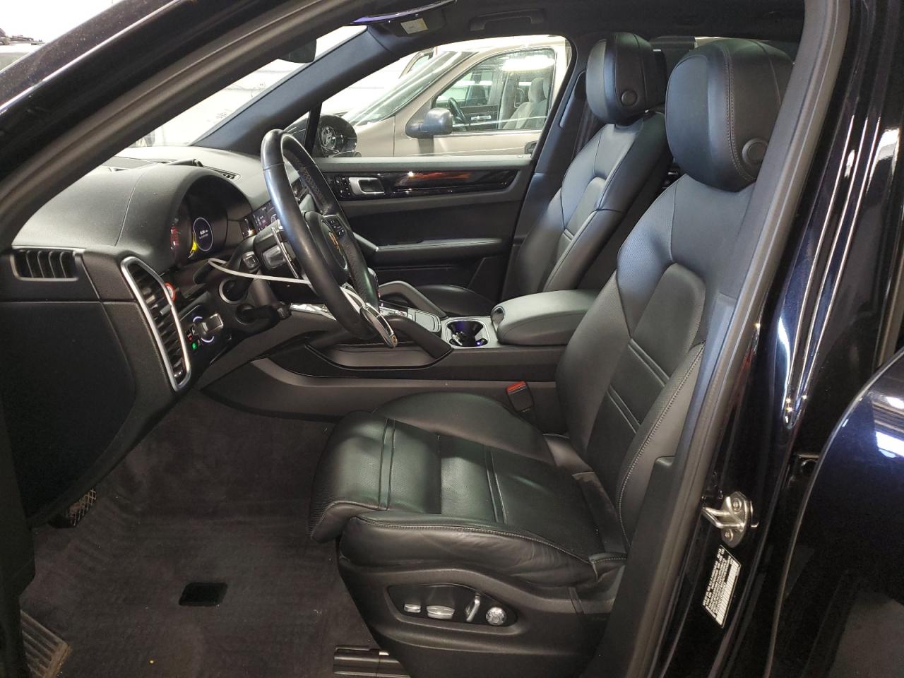 2019 Porsche Cayenne VIN: WP1AA2AY1KDA00665 Lot: 81931035