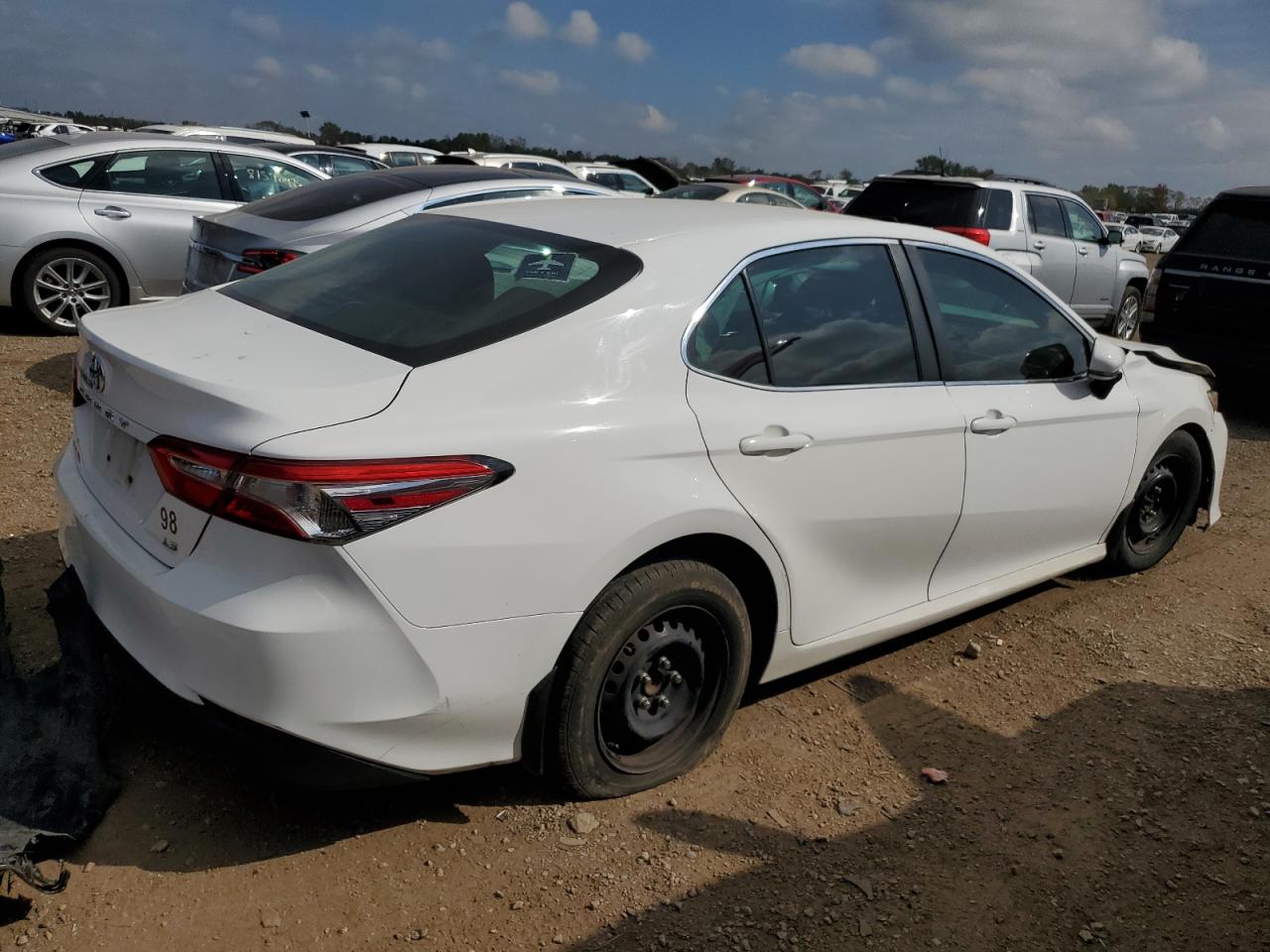 2018 Toyota Camry L white null gas 4T1B11HK6JU548897 photo #4