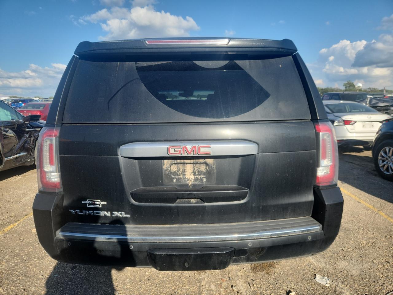 2018 GMC Yukon Xl Denali VIN: 1GKS2HKJ0JR208629 Lot: 84188455