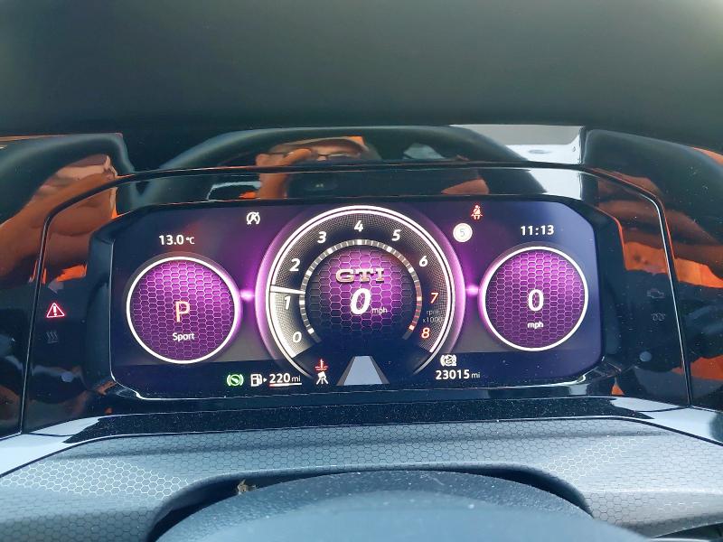 2024 VOLKSWAGEN GOLF GTI TSI S-A 