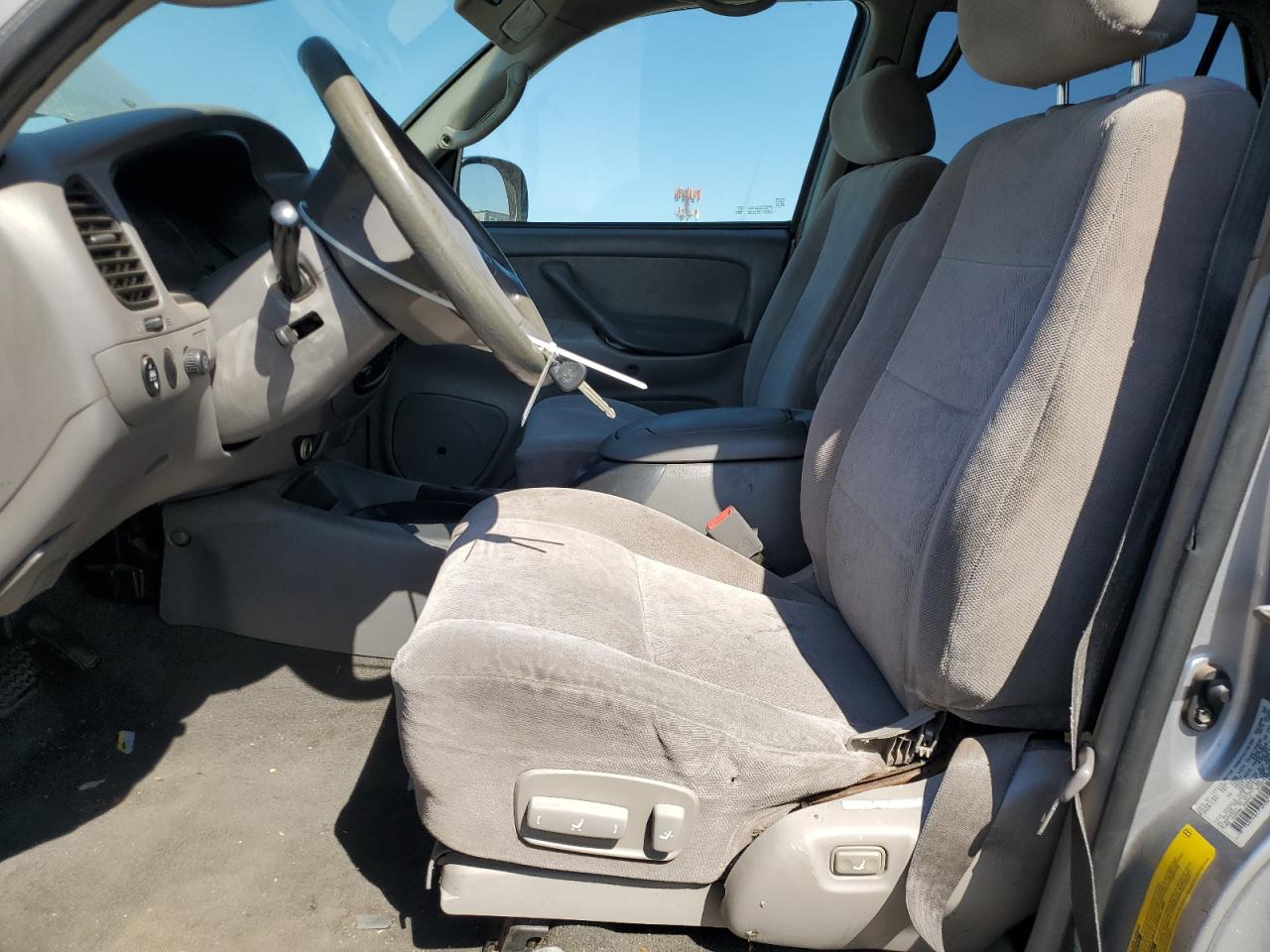 2001 Toyota Sequoia Sr5 VIN: 5TDZT34A91S026159 Lot: 82034835