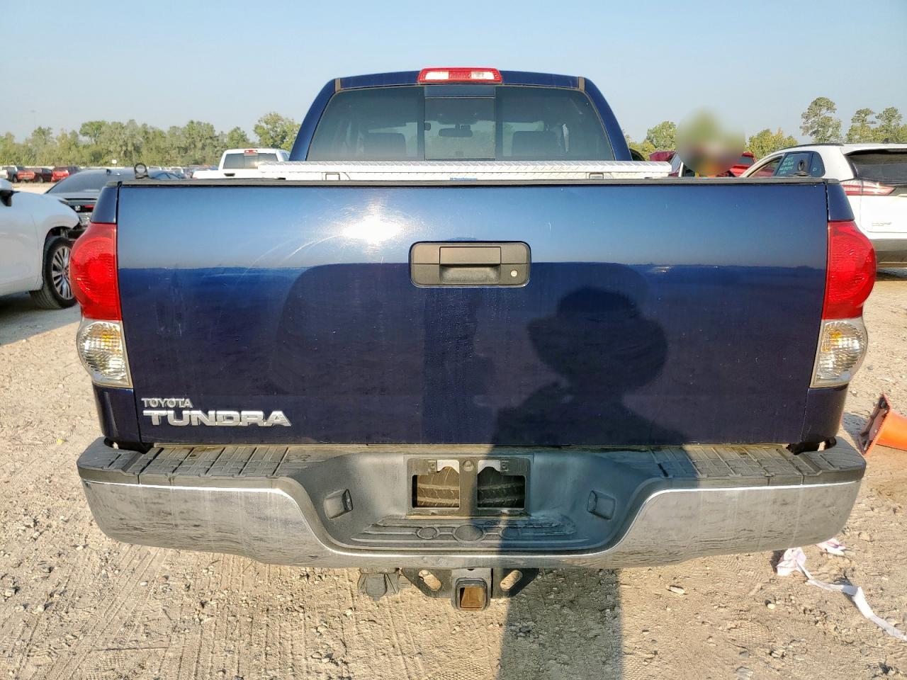 2008 Toyota Tundra Double Cab VIN: 5TFRV54158X044135 Lot: 81318335