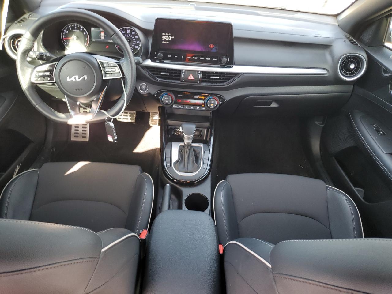 2023 Kia Forte Gt Line VIN: 3KPF54AD8PE678047 Lot: 83889105