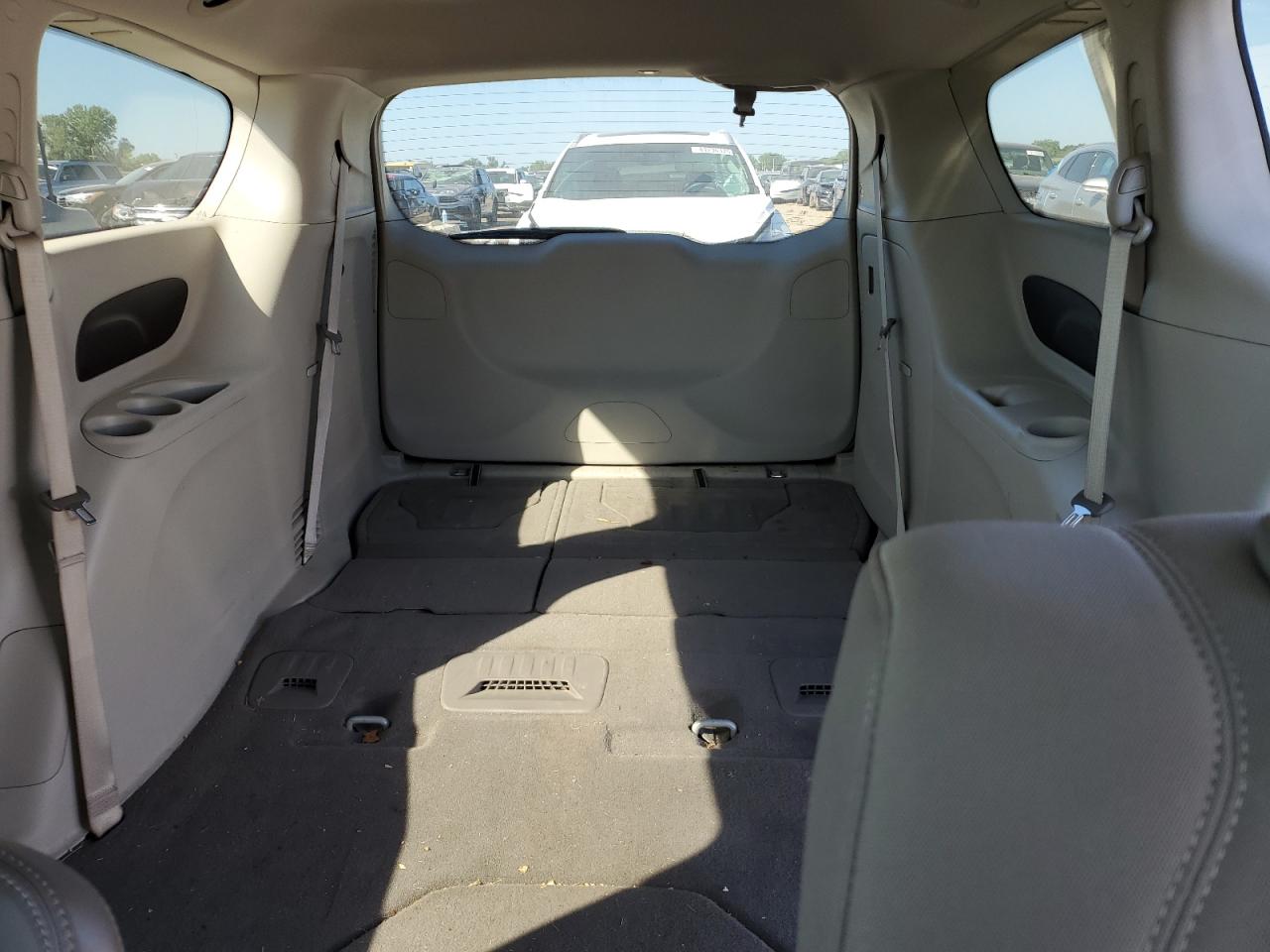 2017 Chrysler Pacifica Touring VIN: 2C4RC1DG6HR754307 Lot: 83949995