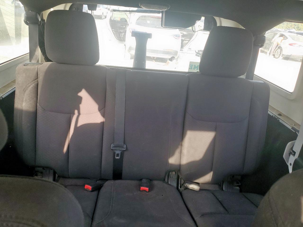 2013 Jeep Wrangler Unlimited Sport VIN: 1C4BJWKG4DL635097 Lot: 84819605