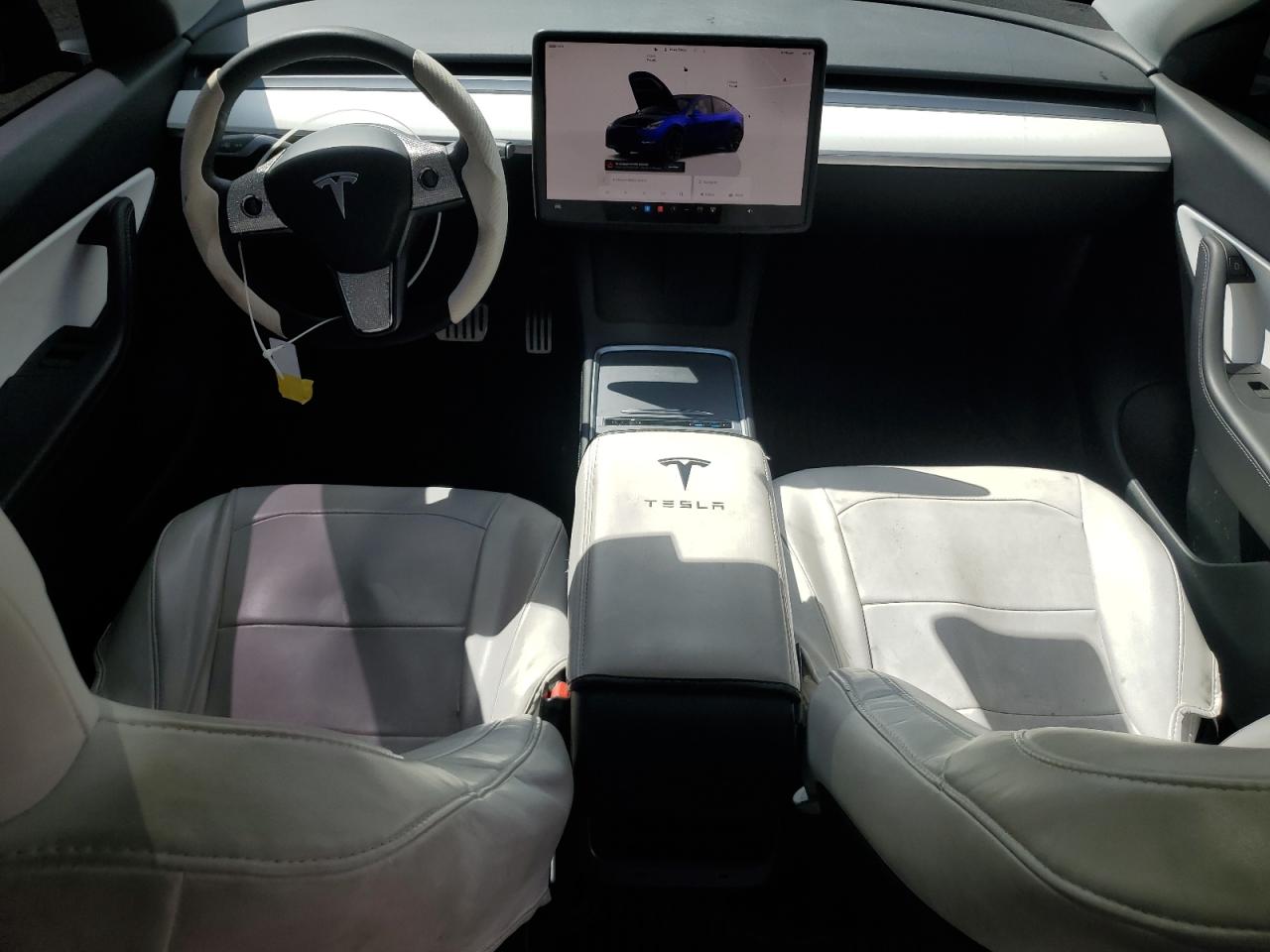 2022 Tesla Model Y VIN: 7SAYGDEF2NF519243 Lot: 71429255