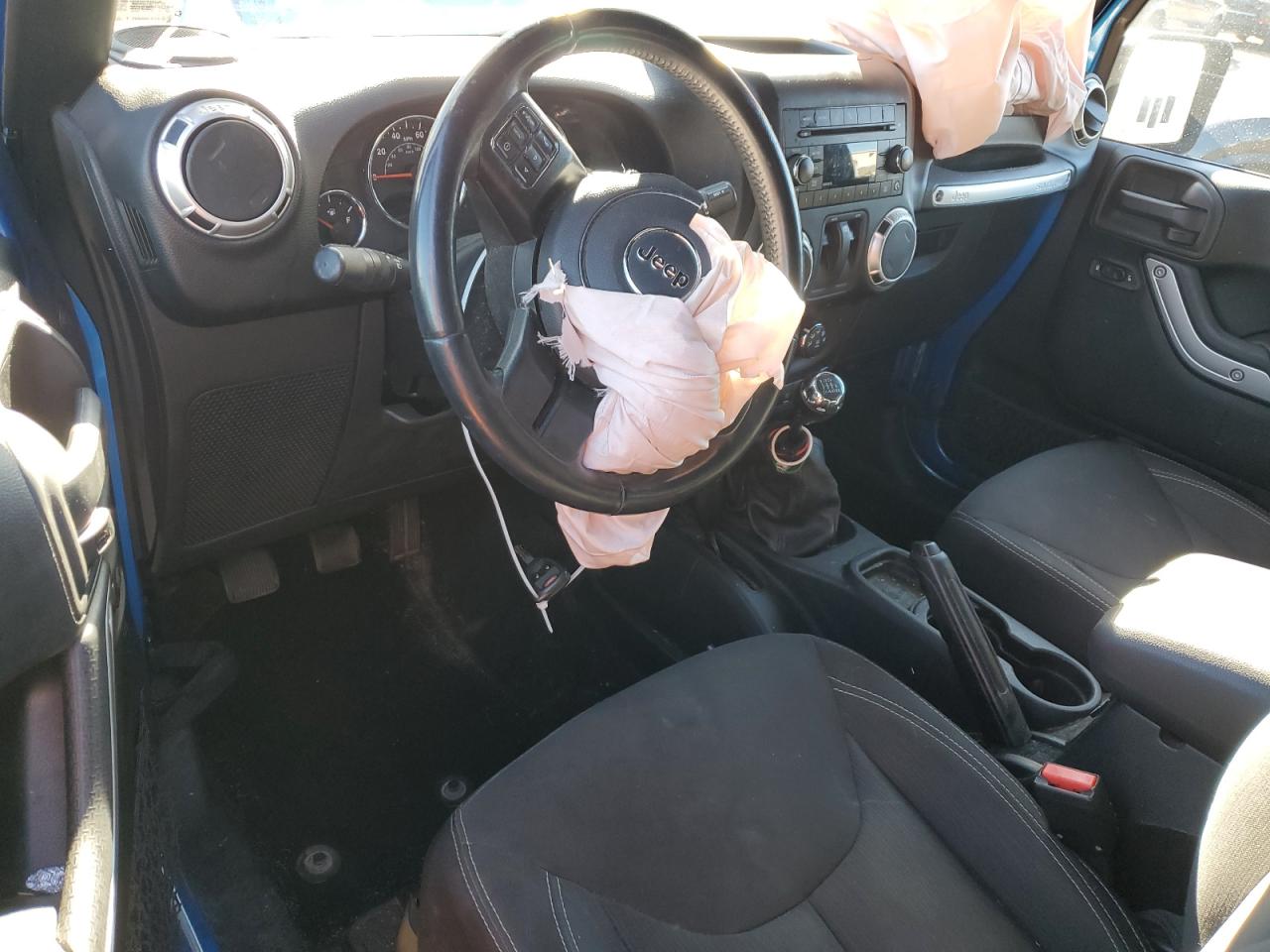 2016 Jeep Wrangler Sahara VIN: 1C4AJWBG4GL309526 Lot: 81666725