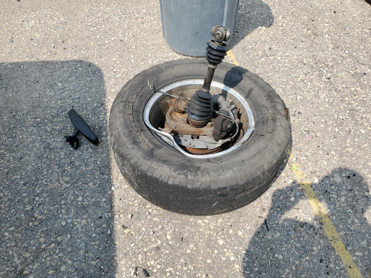 2004 Chevrolet Suburban K1500 VIN: 3GNFK16Z24G310143 Lot: 71363765