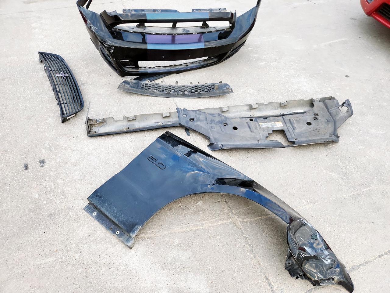 2014 Ford Mustang Gt VIN: 1ZVBP8CF8E5221596 Lot: 82111435