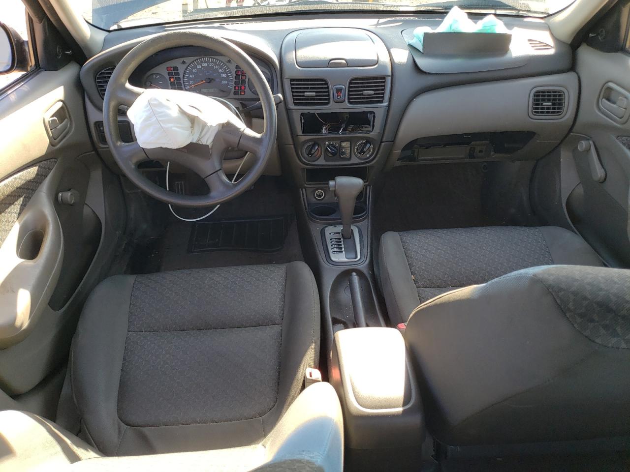 2001 Nissan Sentra Xe VIN: 3N1CB51D91L413645 Lot: 84173925