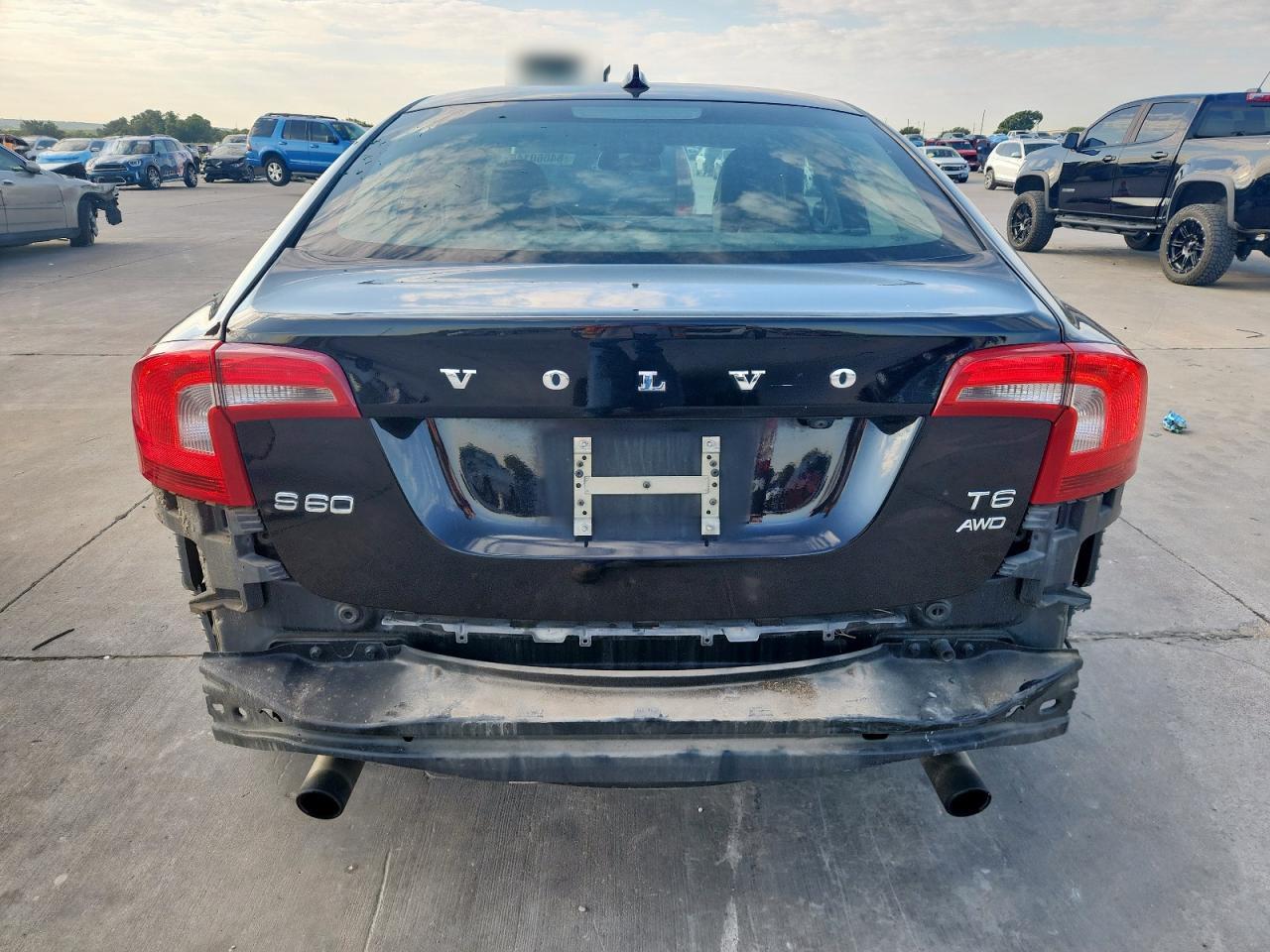 2011 Volvo S60 T6 VIN: YV1902FH1B2003569 Lot: 84060145