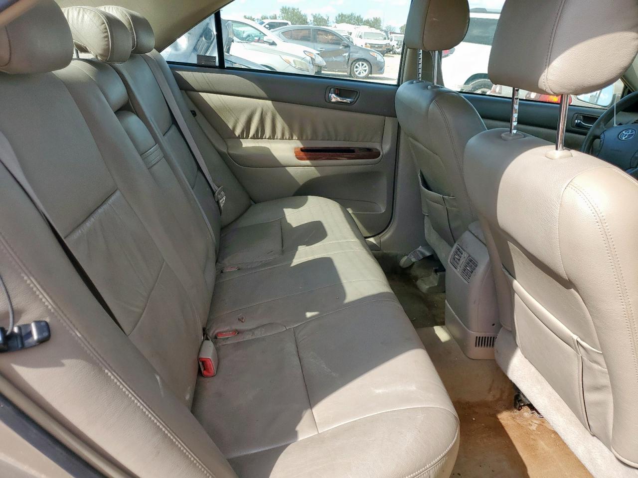 2005 Toyota Camry Le VIN: 4T1BE32K05U547694 Lot: 81518885