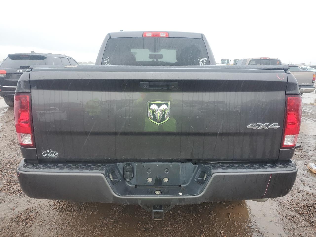 2018 Ram 1500 St VIN: 1C6RR7FG3JS160073 Lot: 83790175