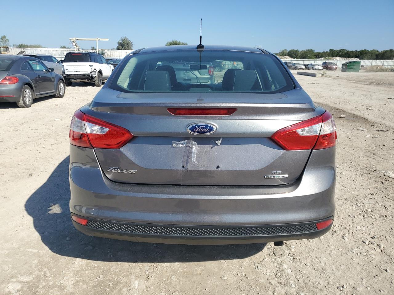 2014 Ford Focus Se VIN: 1FADP3F21EL452283 Lot: 81829655