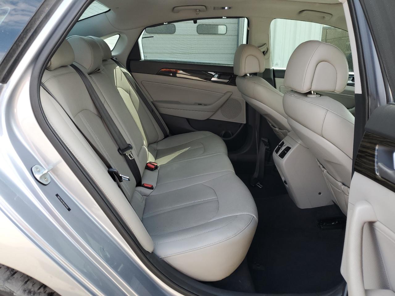 2016 Hyundai Sonata Sport VIN: 5NPE34AF8GH301605 Lot: 82050355