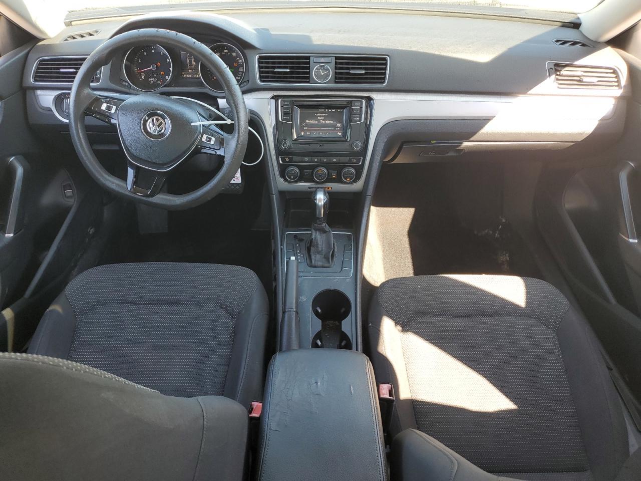 2017 Volkswagen Passat S VIN: 1VWAT7A32HC030685 Lot: 83847145