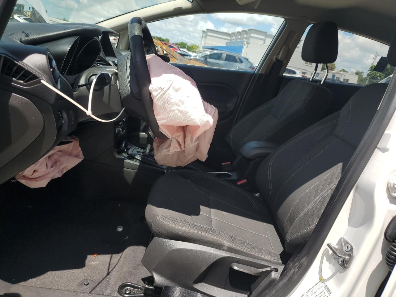 2019 Ford Fiesta Se VIN: 3FADP4BJ1KM128165 Lot: 71029545