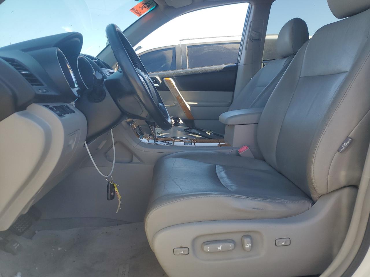 2010 Toyota Highlander Hybrid Limited VIN: JTEJW3EH1A2039510 Lot: 70549775