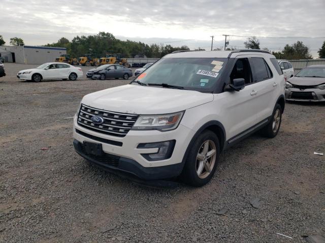 Parquets FORD EXPLORER 2016 Biały