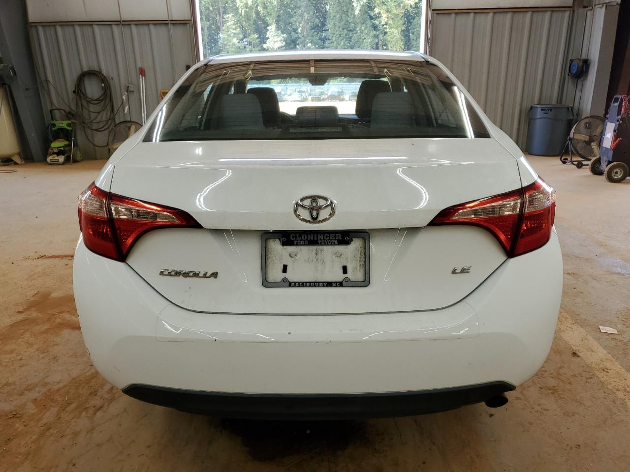 2017 Toyota Corolla L VIN: 2T1BURHE7HC951170 Lot: 80698495