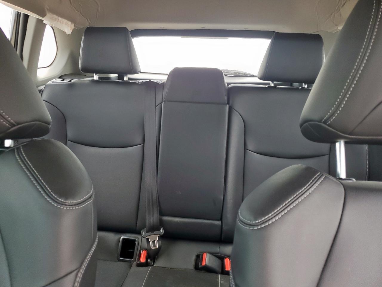 2024 Toyota Corolla Cross Xle VIN: 7MUDAAAG7RV082616 Lot: 84710335