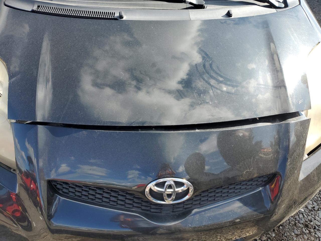 2009 Toyota Yaris VIN: JTDJT903095240756 Lot: 84212685