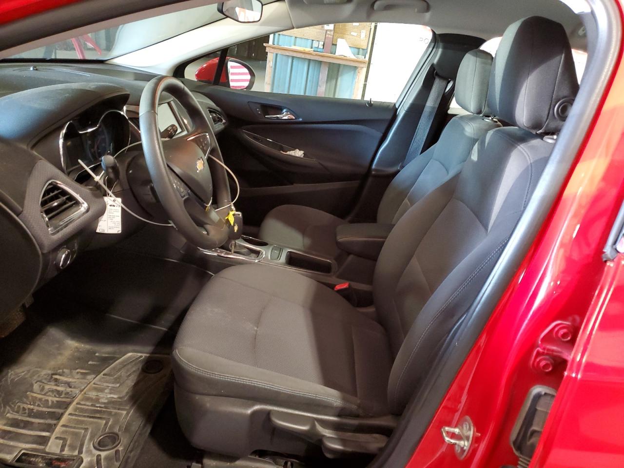 2018 Chevrolet Cruze Lt VIN: 3G1BE6SM6JS653092 Lot: 84021715