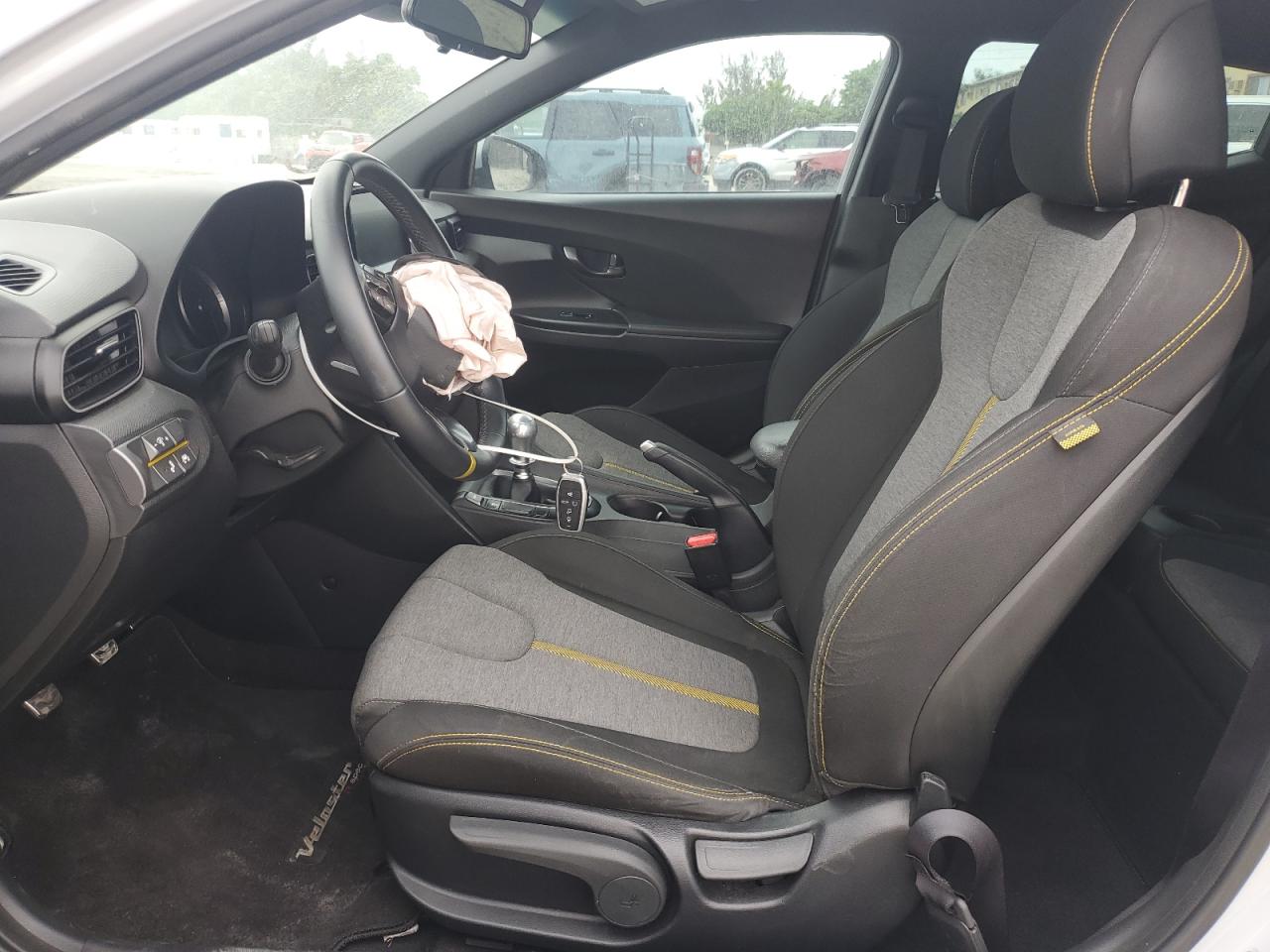 2020 Hyundai Veloster Turbo VIN: KMHTH6AB8LU024130 Lot: 81309835