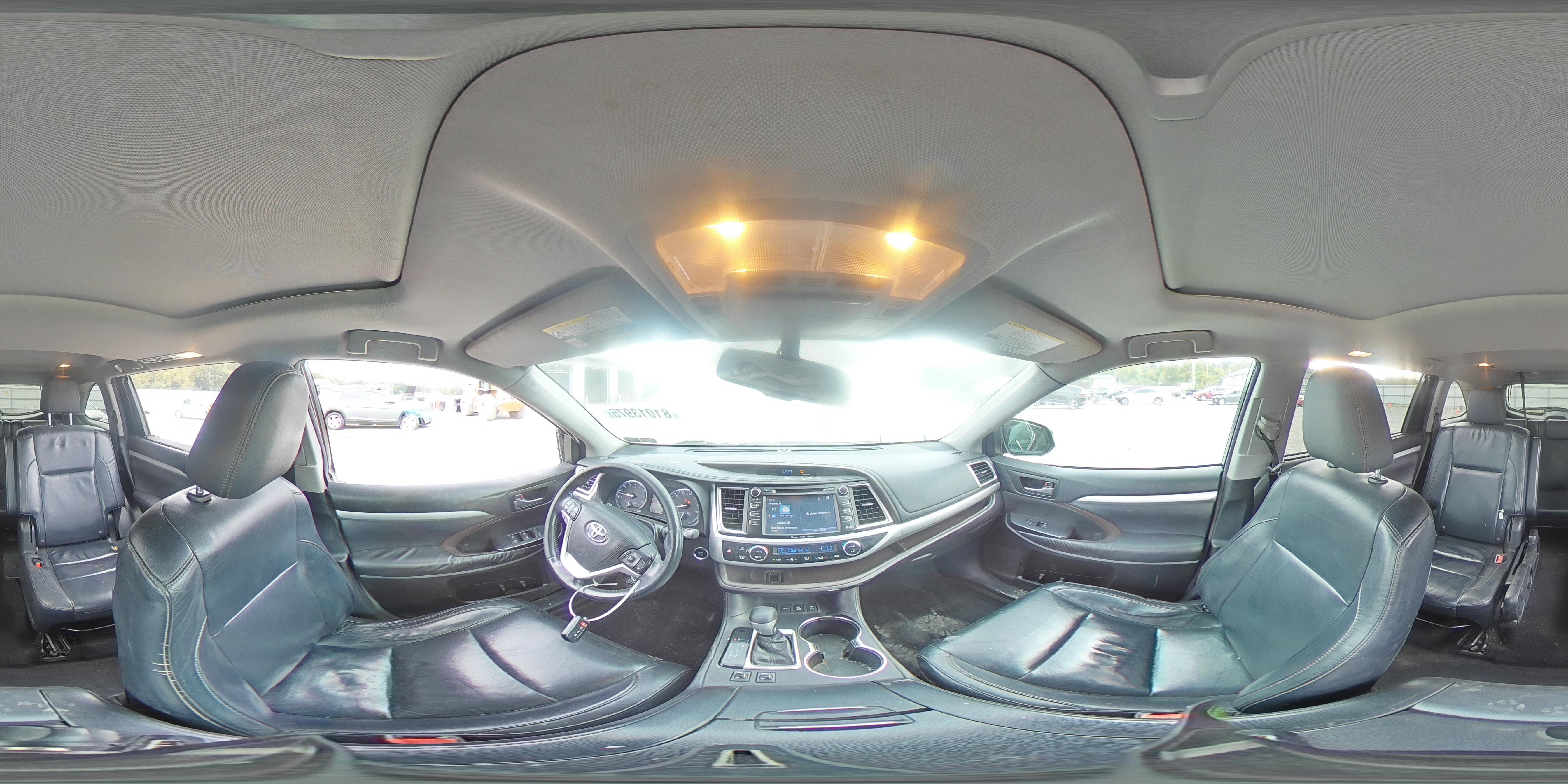 2016 Toyota Highlander Xle VIN: 5TDJKRFH8GS230974 Lot: 81013975