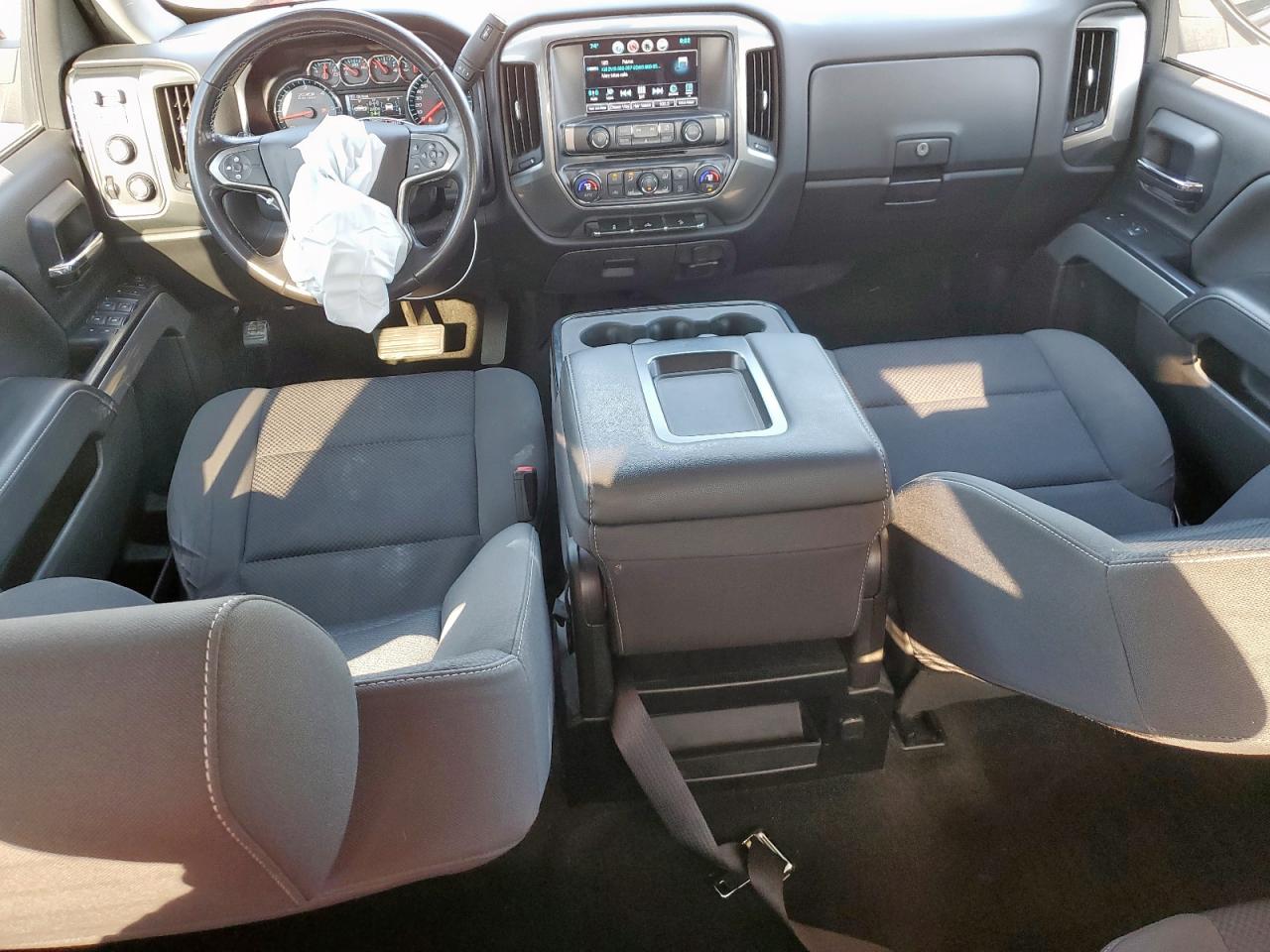 2018 Chevrolet Silverado K1500 Lt VIN: 3GCUKREC3JG313253 Lot: 80260445